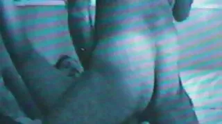 Des lesbiennes brunes aux gros seins film x amateur hard ont des relations sexuelles torrides dans la chambre