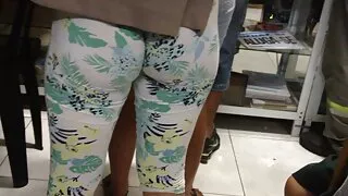 Une salope mature blanche aux formes potelées souffle la BBC après film porno amateur belge une baise hard en levrette