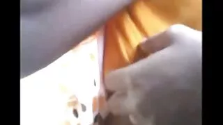 La salope film x amateur en francais sans titre Henessy prend des bites dans son anus et sa chatte