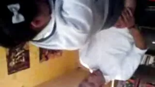La salope brune maigre Yasmine se xxx francais amateur fait baiser par son mari rapace
