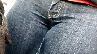 La douce étudiante Susy Gala film porno amateur en francais fait une pipe et chevauche une bite