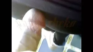 un bouton d'ami affamé baise une film x amateur français belle fille thaïlandaise dans une pose latérale
