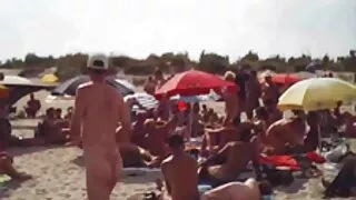 La tentante BILLY STARLET joue avec ses lèvres de chatte cerise film x français amateurs