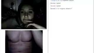 La brune sexy Lisa Sparkle fait une pipe en gorge profonde à un niveau professionnel film x francais amateur gratuit