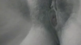 Lusty Zenya prend une grosse bite dans sa gorge profonde et film x amateur hard une chatte humide